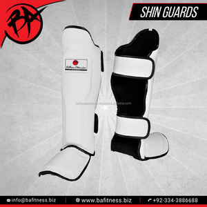 Protège-tibias de boxe personnalisés Protège-tibias de boxe KARATE PERSONNALISÉS - Product Image 6