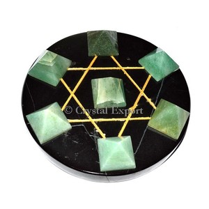Conjuntos de Pirámides de Aventurina Verde con Ágata Negra - Product Image 1