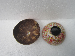 Nouvelle conception de bol en noix de coco Art Déco avec incrustation de coquille d'œuf à l'extérieur, finition écologique, fabriqué au Vietnam pour la décoration de Noël à la maison - Product Image 3