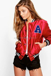 Veste universitaire en satin personnalisée Nouveau design Blouson aviateur en nylon imperméable pour la saison d'hiver aux États-Unis Options de taille supérieure - Product Image 2