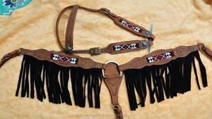 JUEGO DE CUELLO DE Pecho DE CABEZA CON CUENTAS Y FLECOS DE DISEÑO OCCIDENTAL DE ALTA CALIDAD CON RIENAS JUEGO DE TACAS DE CUERO DE CABALLO COLOR DE CUERO SURTIDO - Product Image 2