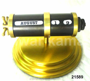 Calendrier de Table en laiton - Product Image 2