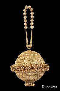 1041 pochette en métal faite à la main de haute qualité or argent perlé soirée sac carré pierre travail mariée mariage sac - Product Image 3