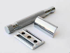 Prestige Razor 1510 Rasoir de sécurité noir à double tranchant avec poignée en laiton de couleur noire mate - Product Image 4