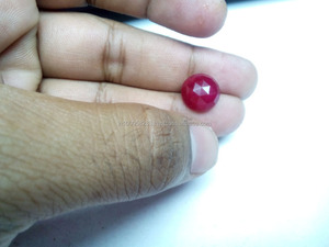 Gema suelta de rubí corindón teñido Natural - Product Image 3