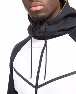 Vente en gros de sweats à capuche personnalisés 100% polyester sublimés, faible MOQ, logo personnalisé, OEM, streetwear pour hommes et femmes - Product Image 4