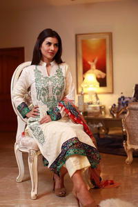 Trajes de césped cosidos pakistaníes/vestido de césped pakistaní - Product Image 4