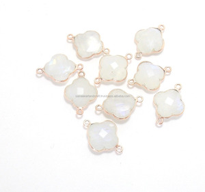 Arco Iris Natural Moonstone 12 mm trébol chapados en oro bisel conector de piedras preciosas - Product Image 4
