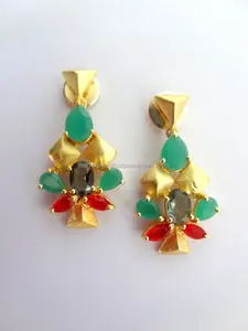 Ruby & Emerald Color Quartz Stone Cap Die Beautiful Earring