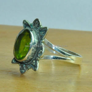 Bague en argent sterling 925 avec pierre précieuse péridot, bague classique plaquée argent, élégante, pour mariage, anniversaire, fiançailles, unisexe - Product Image 1