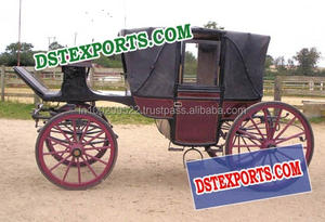 Buggy blanco de caballos, carro de princesa, para bodas, Victoria, con revestimiento negro - Product Image 5