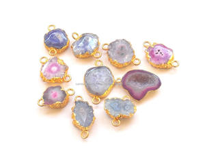 Colgante de piedra de nacimiento de cuarzo Solar Vintage, conector bohemio, doble fianza, chapado en oro, hecho a mano, pieza de declaración Druzy, fabricación de joyas - Product Image 3