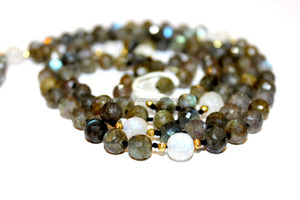 Collier de perles de haute qualité en Labradorite, pierre de lune, perles de Yoga à facettes - Product Image 4