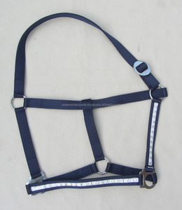 OWE Western Saddle Style PP Horse Halter con elegante cinta de diseño de plata y cuerda Z/786/097 - Product Image 2