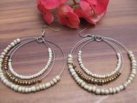 Boucles d'oreilles Huggie tendance en forme de perles de tronc d'arbre pour femmes, idéales pour les occasions spéciales, par Bcbali.com