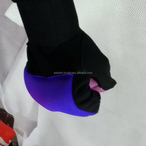 Bandages de boxe personnalisés avec logo et couleur, mitaines en gel MMA avec tissu élastique pour l'entraînement - Product Image 5