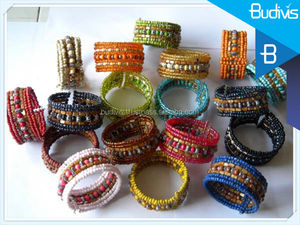 Bracelet ras du cou perlé de mode unisexe fait à la main pour les fêtes et anniversaires cadeau en gros unisexe - Product Image 2