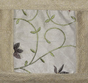 Vente en gros de taie d'oreiller en soie décorative en brocart indien taies de coussin brodées avec motif animal 100% taie d'oreiller en soie - Product Image 3