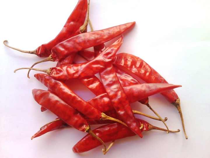 Vietnam Dried Birds Eye Chilli Cheap Price Wholesaler - 2021