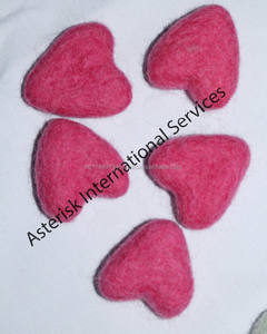 Feutre fait main et étoiles perlées pour décorations de Noël - Product Image 3