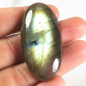 Labradorite naturelle Cabochon de granit Madagascar mélange forme vernis à main de qualité supérieure Labradorit naturel Lot pour la fabrication de bijoux - Product Image 2