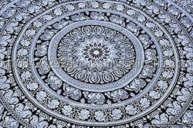 Tapices de mandala de elefante hechos a mano, tiro de playa redondo con patrón impreso, hecho en India - Product Image 3