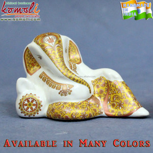 Estatua de cerámica de Ganesha para invitados, figuritas de tablero de instrumentos de murti idols, regalo de boda - Product Image 3