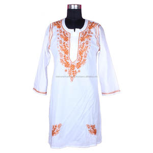 Tunique Indienne Hippie en Coton avec Broderie de Poulet Kurti Bleu de Bohème Kurti Western Party Wear Styliste Kurtis Nouveauté Fantaisie Chaude - Product Image 1