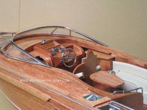 Modèle de bateau en bois RIVARAMA 44 (fini bois naturel) / Bateau rapide en bois / Modèle de bateau - Product Image 4