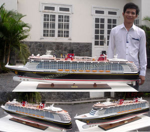 Bateau de luxe en bois, modèle classique, expédition artisanale - Product Image 3