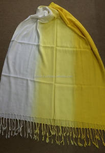 Haute qualité européen imprimé rayonne coton Pashmina 3 tons dégradé doux confortable armure toile franges légères pour adultes printemps - Product Image 2