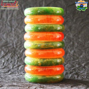 Brazaletes Finos de Joyería Hechos a Mano con Acabado de Mármol - Product Image 3