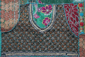 Tapiz Vintage bordado a mano para colgar en la pared - Product Image 4