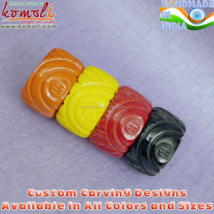 Pulsera personalizada de resina tallada de color sólido, joyería vintage hecha a mano - Product Image 4