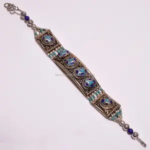 กำไลข้อมือแฟชั่นทำจากเทอร์ควอยซ์ธรรมชาติและลาพิส ลาซูลี เครื่องประดับเงินทิเบตโบราณแบบเนปาล ผู้ส่งออกเครื่องประดับอัญมณี - Product Image 1