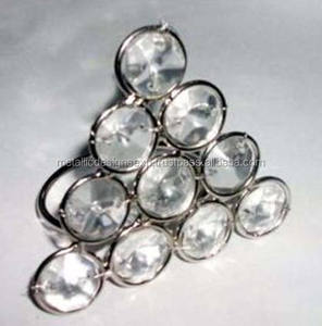 Anneaux de serviette ronds en acier inoxydable faits à la main de haute qualité avec des perles de cristal pour les mariages fêtes dîners de table d'hôtel - Product Image 1