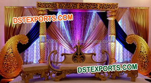 Decoración de escenario de boda Musulmana Paquistaní, pilar de cristal de fibra, escenario dorado tallado, hermoso escenario - Product Image 5