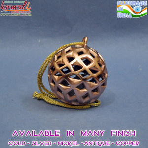 Adorno de Navidad de Metal personalizado con corte de diamante, decoración de vacaciones con forma de bola plana para árbol, Idea de regalo festivo personalizada - Product Image 2