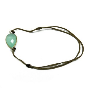 Bracelet perlé en argent sterling 925 avec calcédoine verte en forme de poire, bijou chrétien unique en argent - Product Image 3
