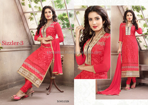 Dernière collection de Kurtis de créateur Kanya Libas avec Salwar Patiala imprimé et Dupatta en chiffon, provenant d'un exportateur en gros de Delhi. - Product Image 3