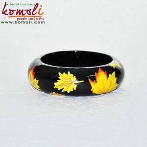 Verde de madera hecho a mano pintado brazalete de joyería - Product Image 3