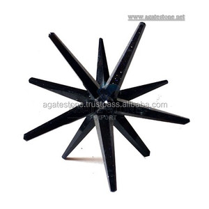 Figurine Feng Shui étoile Merkaba en agate noire à 12 points de haute qualité sculptée à la main en Inde pour une mise à la terre profonde et une protection psychique - Product Image 1