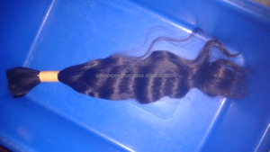 Vente en gros de cheveux humains indiens Remy vierges à cuticule complète, cheveux naturels ondulés vierges en vrac uniquement d'Inde - Product Image 5