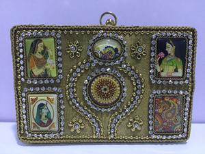 Vivid H4305 Fashion Ladies Indian Embroidery Stoned Beaded Metal Clutch <b>Handbag</b> Bridal Evening Purse Chain Strap Zipper Closure - Product Image 2