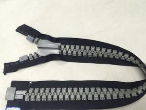 Zipper Manufacturers Wholesale #10 Big Teeth Open-End Plastic Zipper <b>Roll</b> Top Choice for Zipper Category - Product Image 3