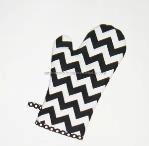 Diseño llamativo Proveedor profesional de manoplas de horno de algodón orgánico blanco y negro en India - Product Image 1