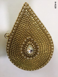 H4125 Sacs fourre-tout pochette de soirée en métal faits à la main or argent sac à main perlé pour dames achats en ligne en Inde - Product Image 3