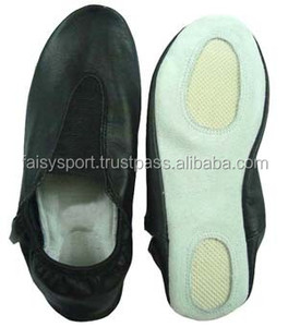 Gymnastic Shoes Rubber <b>Sole</b> Trampoline Shoe Tumbling Slipper Genuine Leather Trampoline Shoes Black and White 2024 LOW MOQ - Product Image 2