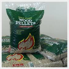 Pellets de Biomasa Combustible Pellets de Madera de Pino 6mm A1 / Origen Ucrania (UA) 100% Natural Forma de Barra Ceniza 0.3% Humedad 8% para Calefacción - Product Image 3