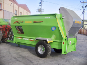 รถผสมอาหารสัตว์คุณภาพสูง TMR ขนาด 8 ลูกบาศก์เมตร แบบผสมอาหารแนวนอน สำหรับขาย - Product Image 6